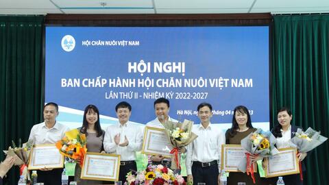 Achaupharm: Chính thức trở thành hội viên Hội Chăn nuôi Việt Nam