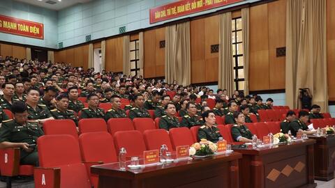 Học viện Kỹ thuật Quân sự tổ chức trao bằng thạc sĩ, tiến sĩ năm 2023