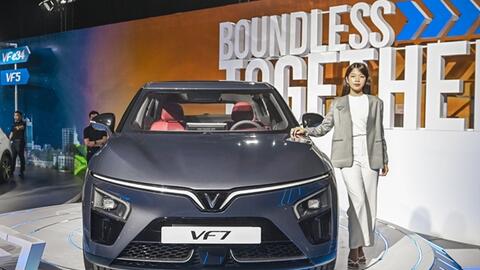 Triển lãm xe điện VinFast hot nhất năm đổ bộ “Thành phố hoa phượng đỏ”