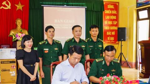 Thừa Thiên Huế: Bàn giao thiết bị phục vụ công tác tuyên truyền và thông tin đối ngoại