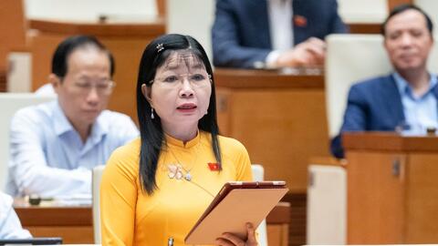 Thị trường vàng làm “nóng” nghị trường Quốc hội