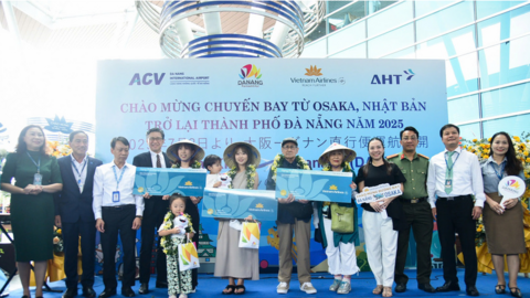 Đà Nẵng chào đón chuyến bay từ Osaka (Nhật Bản) trở lại