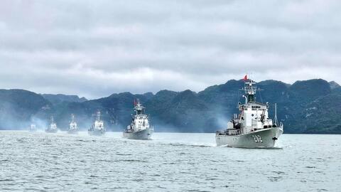 Đảng bộ Quân chủng Hải quân: Vững mạnh về tư tưởng, quyết liệt trong hành động