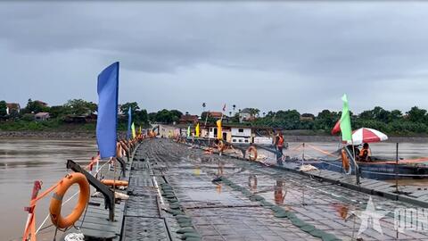 Vận hành trở lại cầu phao Phong Châu