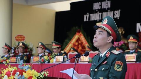 Thượng tướng Võ Minh Lương dự Lễ khai giảng tại Học viện Kỹ thuật Quân sự