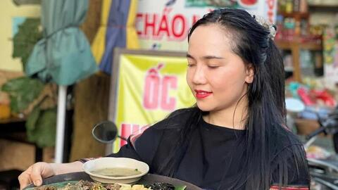 Người Jrai ở Gia Lai đưa nông sản lên chợ mạng