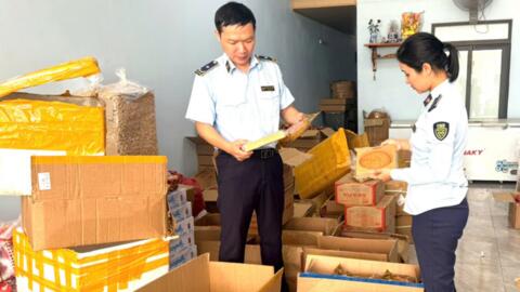 Chi cục QLTT Thanh Hóa tăng cường kiểm tra, giám sát, xử lý nghiêm vi phạm về an toàn thực phẩm