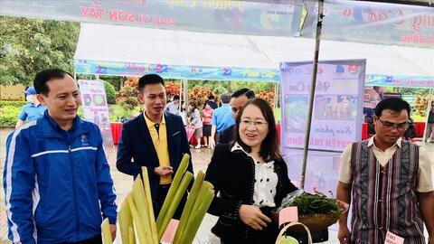 Quảng Ngãi đầu tư hạ tầng chợ miền núi, thúc đẩy thương mại vùng cao