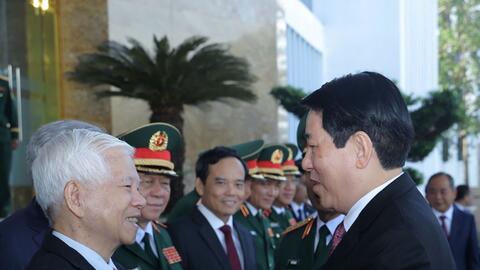 Chủ tịch nước Lương Cường trao danh hiệu Anh hùng Lực lượng vũ trang nhân dân tặng Lực lượng vũ trang Quân khu 7