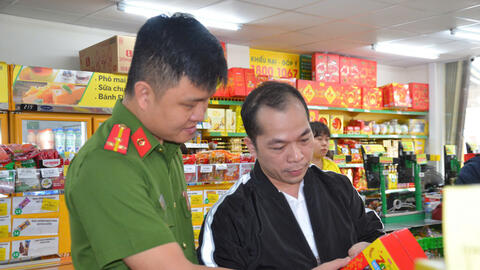 Quảng Ngãi: Tăng cường quản lý, bình ổn giá thị trường dịp Tết