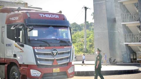 Gia Lai: Tăng kiểm soát xăng dầu từ biên giới đến cảng biển