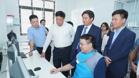 Bệnh viện thông minh không chỉ là chuyển đổi số