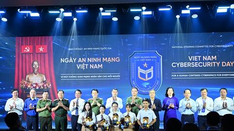 Thủ tướng Lê Minh Hưng: Ứng phó chủ động, hiệu quả với những thách thức ngày càng phức tạp trên không gian mạng