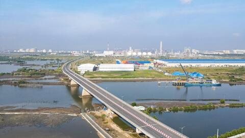 TP. Hồ Chí Minh bàn phương án logistics để kéo dòng hàng khỏi khu lõi