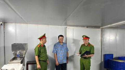 Khởi tố vụ sản xuất thực phẩm giả