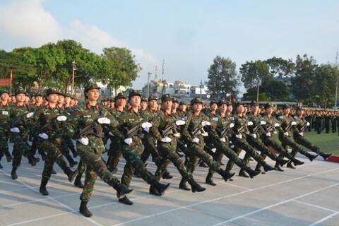 Nỗ lực tập luyện để góp phần thể hiện sức mạnh Việt Nam