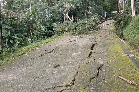 Sạt lở đồi Yang Yeh (Đắk Lắk)