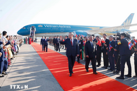 Tổng Bí thư Tô Lâm đến thủ đô Vientiane, bắt đầu thăm cấp Nhà nước tại Lào