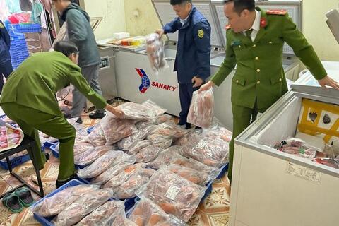 Báo động thực phẩm bẩn tấn công thị trường Tết