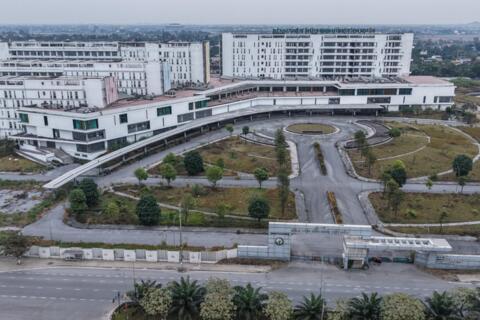 Vụ Bệnh viện Việt Đức: 4 người dùng tiền cá nhân để 'lại quả'