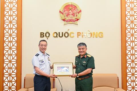 Hợp tác quốc phòng Việt Nam - Nhật Bản đạt hiệu quả thực chất