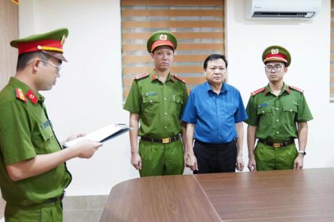 Bắt tạm giam Bí thư Đảng ủy và Chủ tịch UBND xã Hợp Kim, tỉnh Phú Thọ