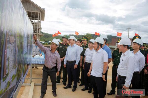 Phó Thủ tướng Lê Tiến Châu kiểm tra tiến độ Trường phổ thông nội trú liên cấp tại TP. Huế