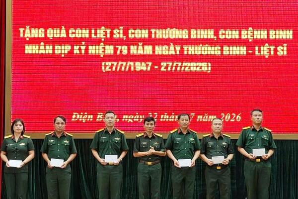 Điện Biên: Thăm, tặng quà nhân Ngày Thương binh - Liệt sĩ