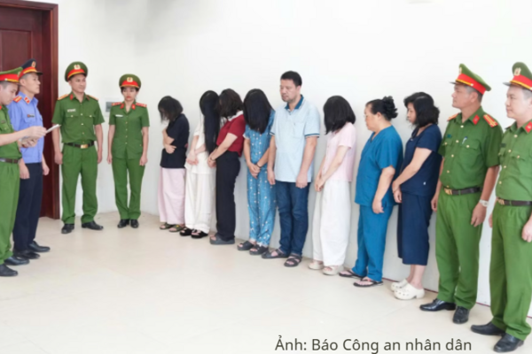 Nghệ An: Khởi tố 10 bị can núp bóng phòng khám, 'vẽ bệnh' ép khách hàng