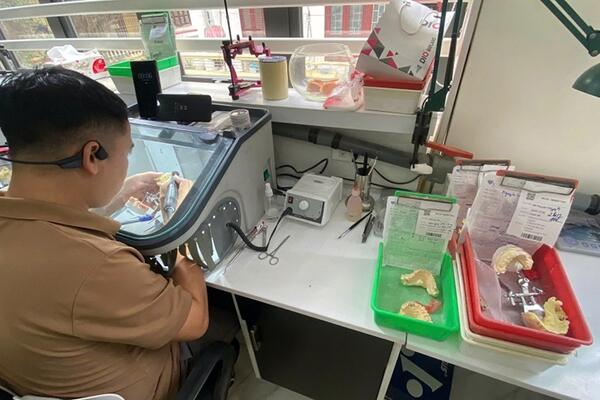 Hà Nội: Xử lý vi phạm hơn 1,3 tỷ đồng đối với cơ sở sản xuất, kinh doanh răng giả