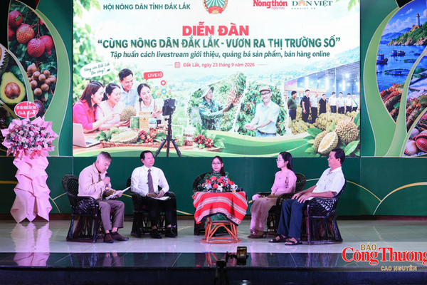 Đắk Lắk: Nông dân lập nhóm bán hàng online, liên kết mở rộng thị trường
