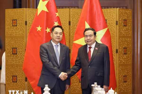 Chủ tịch Quốc hội Trần Thanh Mẫn tiếp các nhân sĩ hữu nghị Trung Quốc