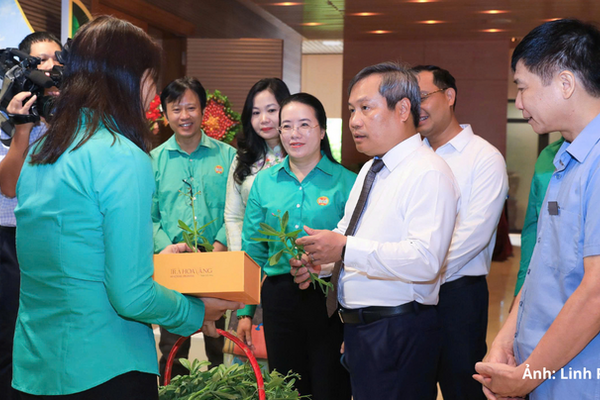 Chủ tịch Hà Nội: Đối thoại với nông dân phải tạo chuyển biến thực chất