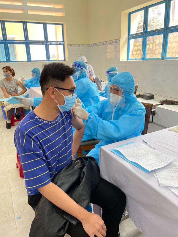 Lâm Đồng tăng cường tiêm chủng phòng Covid-19 mũi bổ sung và mũi nhắc lại cho các đối tượng theo quy định