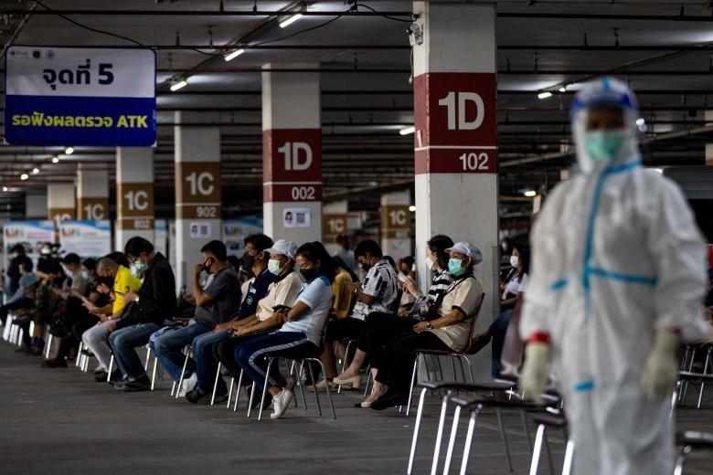 WHO nói biến chủng phụ của Omicron không nặng hơn chủng gốc. Ảnh: AFP