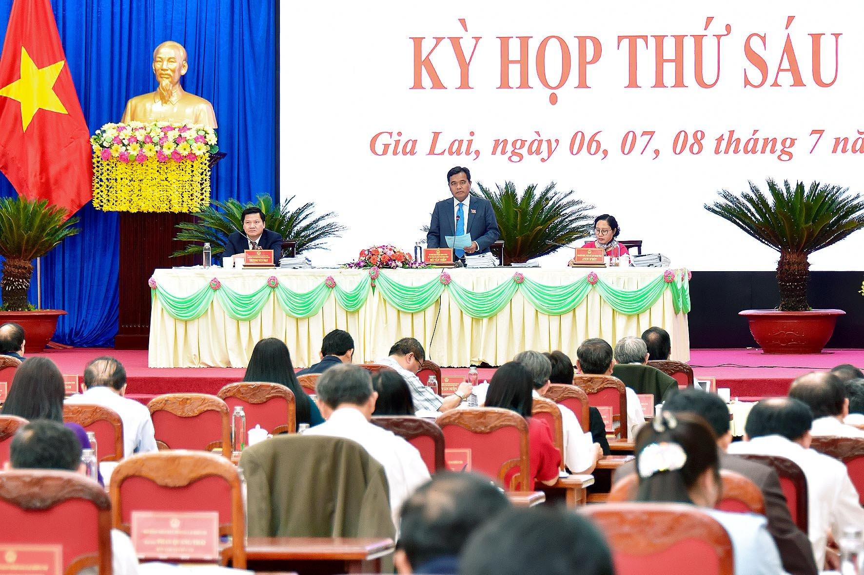 Quang cảnh kỳ họp. Ảnh: Đức Thụy