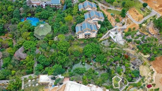 Nhiều năm trở lại đây, các địa phương đang đẩy mạnh việc phát triển khu du lịch đi kèm các khu đô thị, nghỉ dưỡng. Ảnh: Trần Lê Lâm/TTXVN
