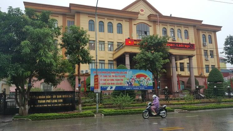 TP. Lạng Sơn: Ngang nhiên “xẻ thịt” đất rừng, xây dựng trái phép trên quy mô lớn! tp lang son ngang nhien xe thit dat rung xay dung trai phep tren quy mo lon hinh 8