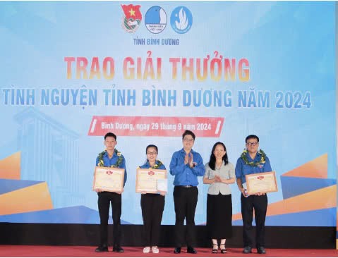 Bình Dương tổng kết Chiến dịch Thanh niên tình nguyện Hè năm 2024