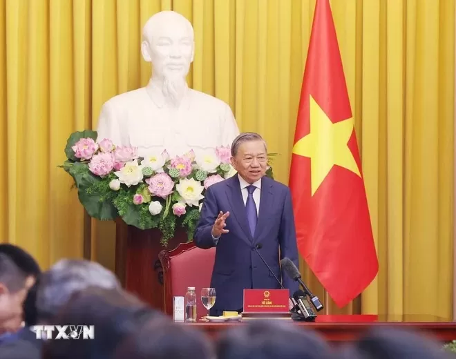 Tổng Bí thư, Chủ tịch nước trao quyết định bổ nhiệm Đại sứ Việt Nam tại các nước Tổng Bí thư, Chủ tịch nước trao quyết định bổ nhiệm Đại sứ Việt Nam tại các nước