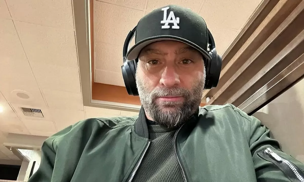 Vem Miller đã bị bắt gần một cuộc mít tinh của ứng cử viên Tổng thống đảng Cộng hòa Donald Trump ở Thung lũng Coachella, bị tình nghi có liên quan đến một âm mưu ám sát. Ảnh: Fox News Vem Miller đã bị bắt gần một cuộc mít tinh của ứng cử viên Tổng thống đảng Cộng hòa Donald Trump ở Thung lũng Coachella, bị tình nghi có liên quan đến một âm mưu ám sát. Ảnh: Fox News