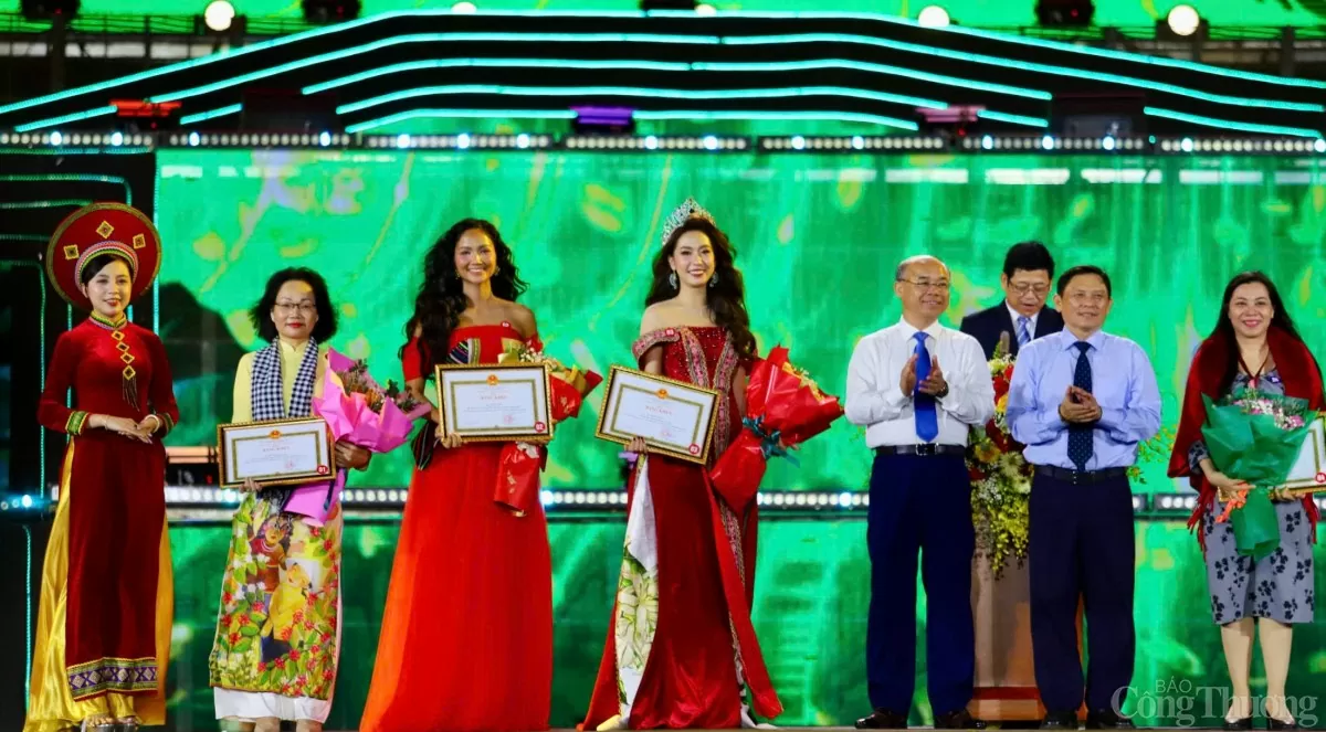 Lễ hội cà phê Buôn Ma Thuột khép lại đầy ấn tượng Lễ hội cà phê Buôn Ma Thuột khép lại đầy ấn tượng