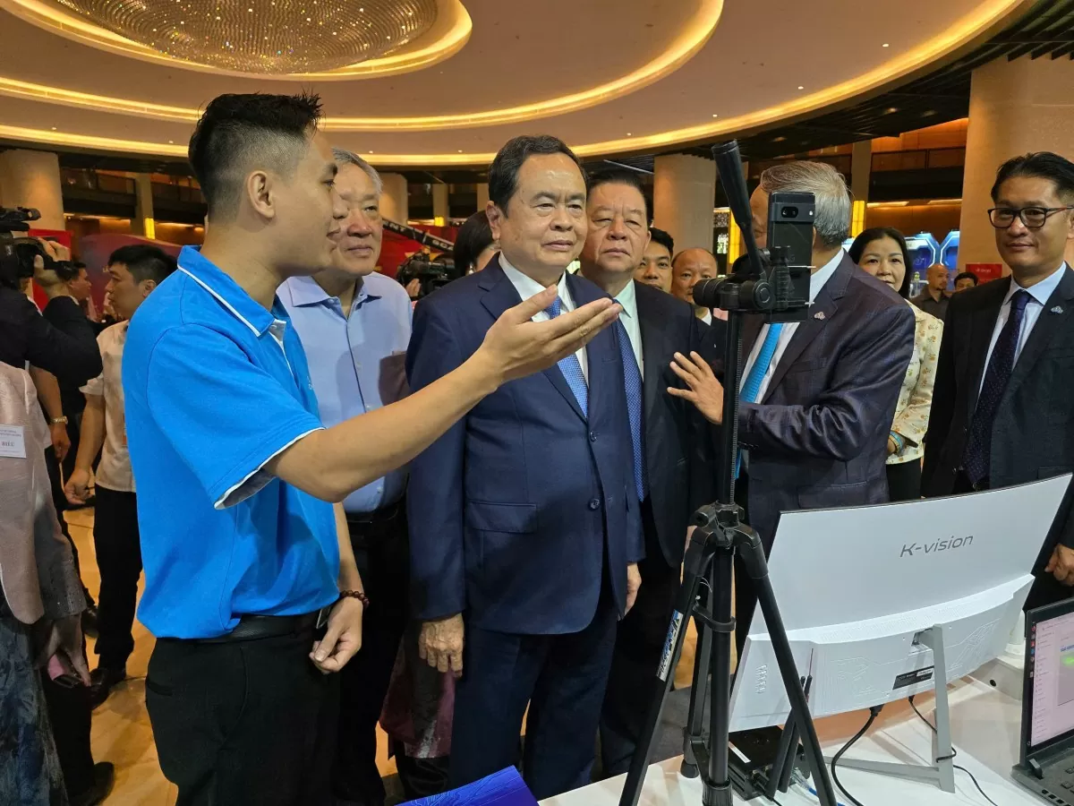 Thủ tướng Phạm Minh Chính: Đến năm 2030 kinh tế tư nhân đóng góp khoảng 55-58% GDP Thủ tướng Phạm Minh Chính: Đến năm 2030 kinh tế tư nhân đóng góp khoảng 55-58% GDP