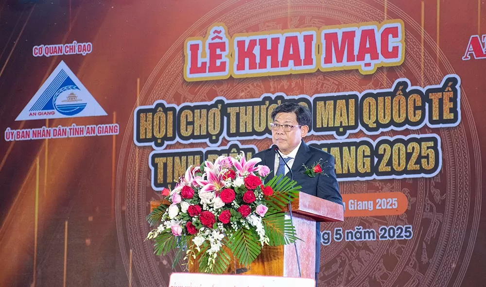 Hội chợ Tịnh Biên - An Giang: Đưa hàng Việt vươn qua cửa ngõ biên giới