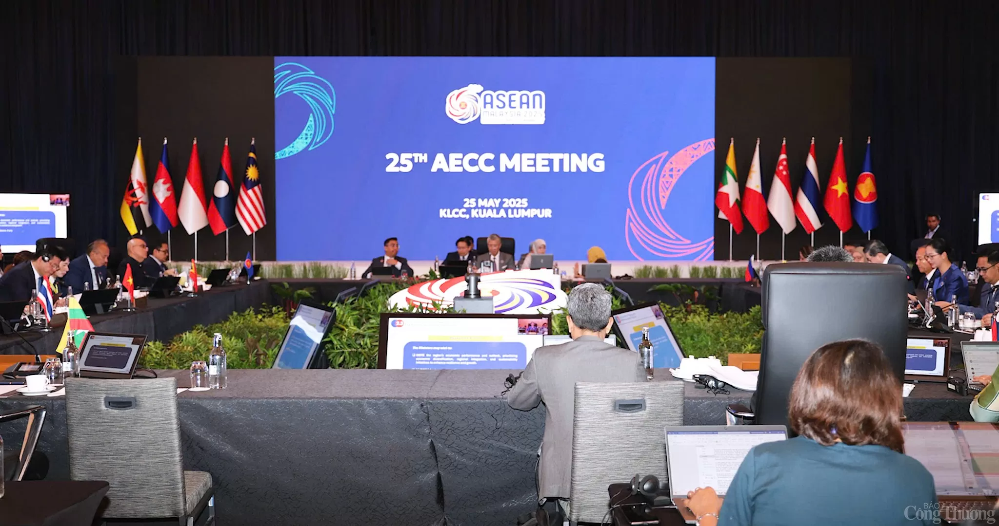 Bộ trưởng Nguyễn Hồng Diên đề xuất các nước ASEAN kiên định hai định hướng lớn