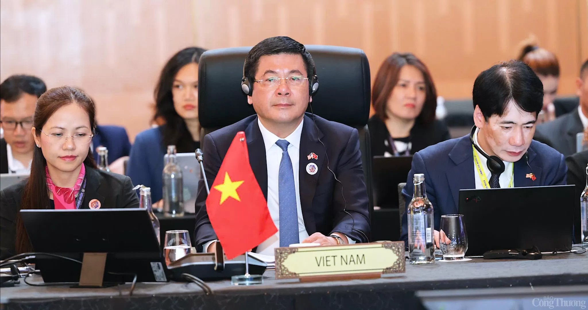 Bộ trưởng Nguyễn Hồng Diên đề xuất các nước ASEAN kiên định hai định hướng lớn