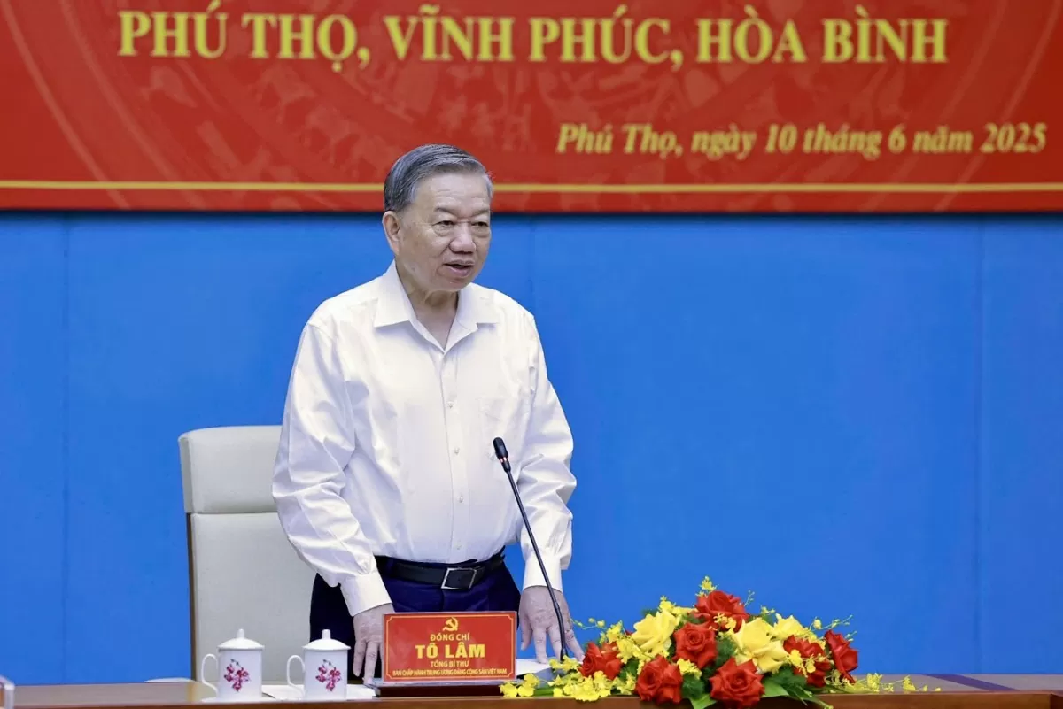 Tổng Bí thư: Kiện toàn bộ máy, chuẩn bị tốt cho hợp nhất 3 tỉnh
