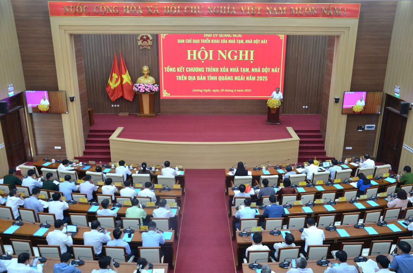 Tỉnh Quảng Ngãi đã hoàn thành chương trình xóa nhà tạm, nhà dột nát với 6.331 ngôi nhà được xây mới, sửa chữa (Ảnh: Vũ Lê)