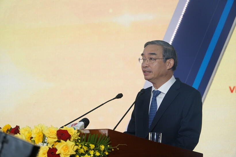 Chủ tịch UBND thành phố Đà Nẵng Lê Trung Chinh phát biểu khai mạc Lễ công bố. Ảnh: Vũ Lê