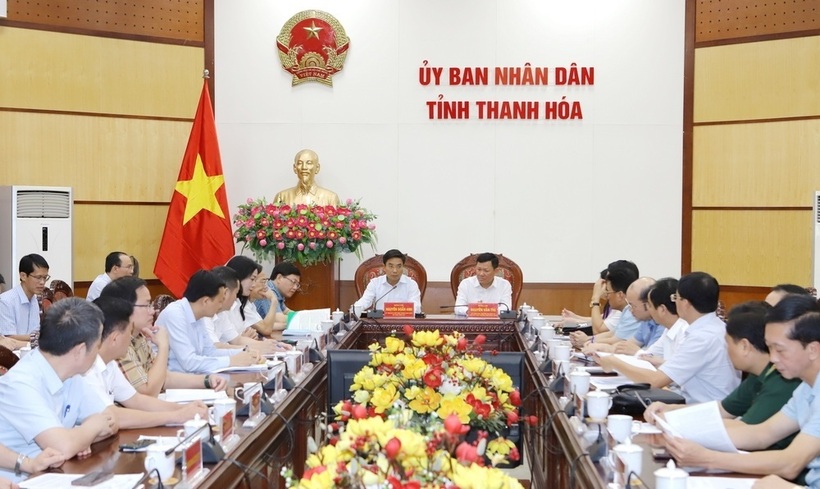 Bí thư Tỉnh ủy Nguyễn Doãn Anh và các đại biểu dự tại điểm cầu UBND tỉnh Thanh Hóa - Ảnh: Báo Thanh Hóa
